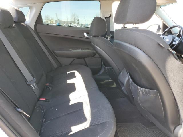Photo 10 from auction – 2016 KIA OPTIMA LX with VIN 5XXGT4L34GG054025