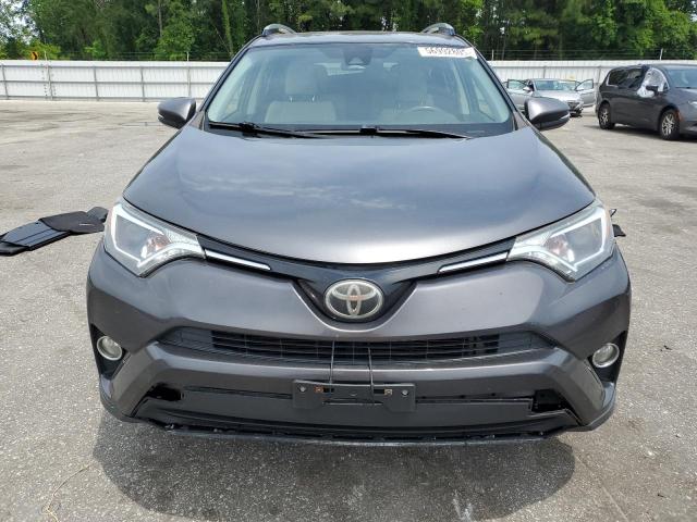 Photo 5 from auction – 2017 TOYOTA RAV4 with VIN JTMWFREVXHJ717075