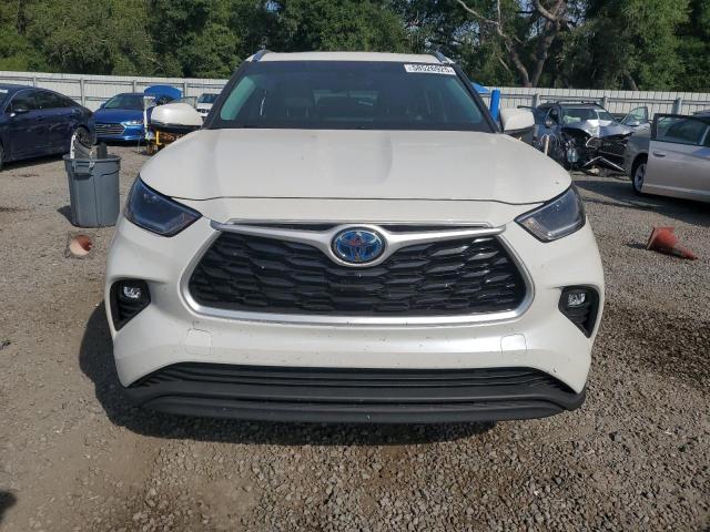 Photo 5 from auction – 2021 TOYOTA HIGHLANDER with VIN 5TDHBRCH0MS047440