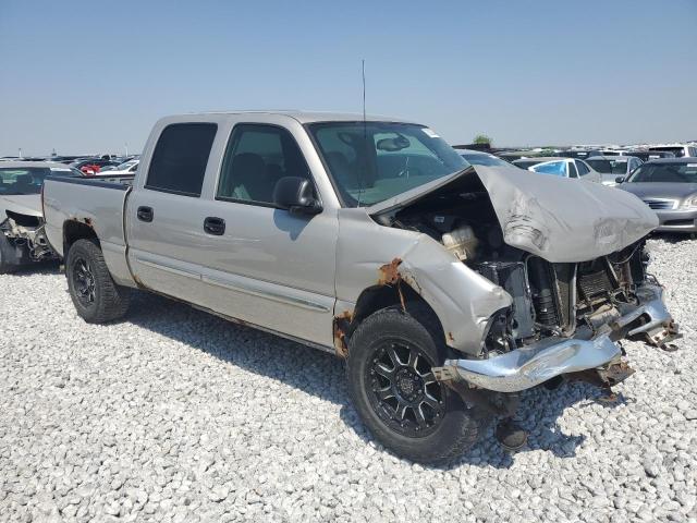 Photo 4 from auction – 2004 GMC NEW SIERRA with VIN 2GTEK13T841381571