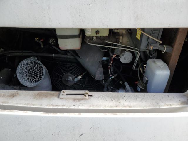 Photo 7 from auction – 2003 DOLP MOTORHOME with VIN 5B4MP67GX33359822