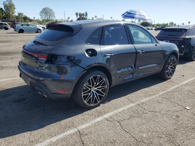 Photo 3 from auction – 2023 PORSCHE MACAN S with VIN WP1AG2A59PLB39217