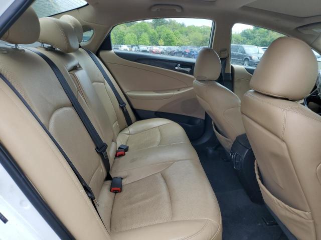 Photo 10 from auction – 2014 HYUNDAI SONATA SE with VIN 5NPEC4AB7EH917872