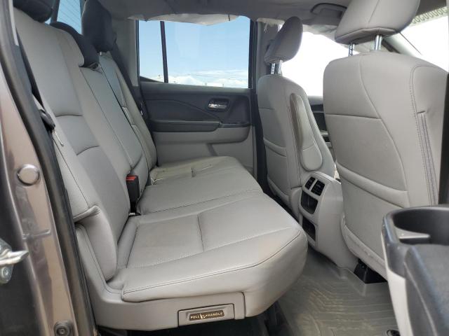 Photo 10 from auction – 2019 HONDA RIDGELINE with VIN 5FPYK3F55KB005630