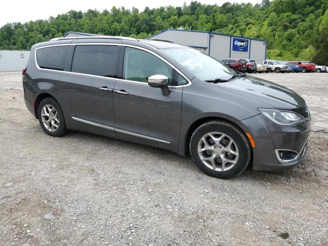 Photo 4 from auction – 2017 CHRYSLER PACIFICA L with VIN 2C4RC1GG3HR525966