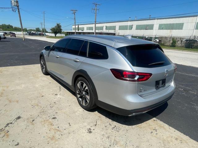 Photo 3 from auction – 2018 BUICK REGAL TOUR with VIN W04GU8SX8J1144901