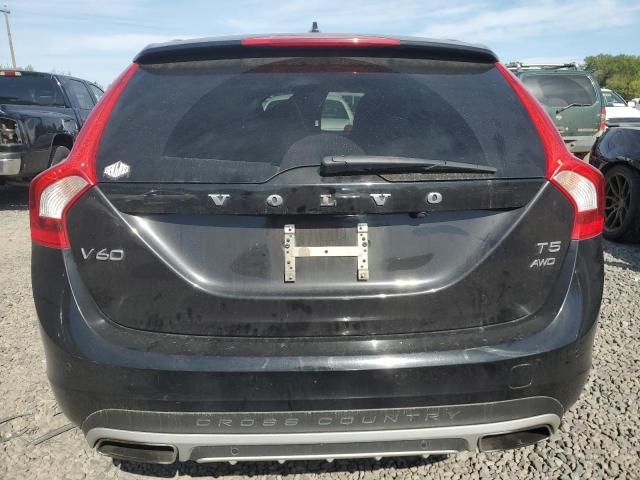 Photo 6 from auction – 2016 VOLVO V60 CROSS with VIN YV4612HK6G1015337