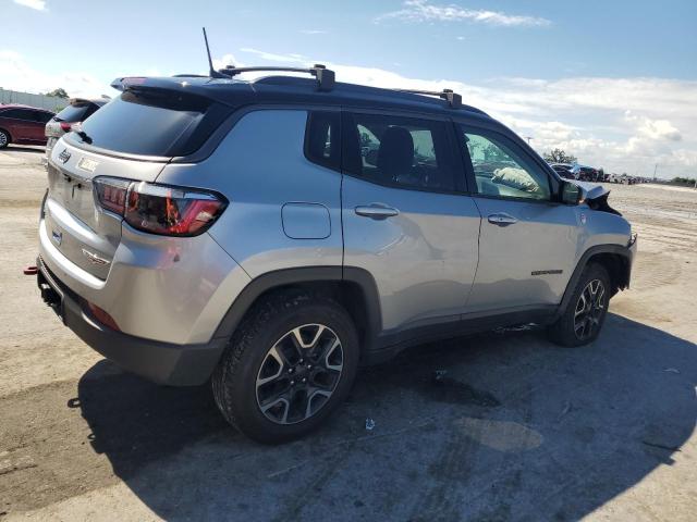 Photo 3 from auction – 2019 JEEP COMPASS TR with VIN 3C4NJDDB2KT628752