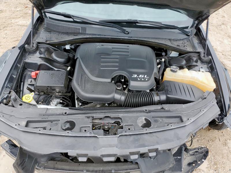 Photo 11 from auction – 2022 CHRYSLER 300 S with VIN 2C3CCABG8NH256608
