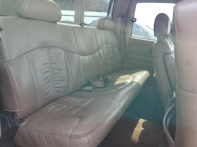 Photo 10 from auction – 2002 CHEVROLET SILVERADO with VIN 1GCEK19T12E202306