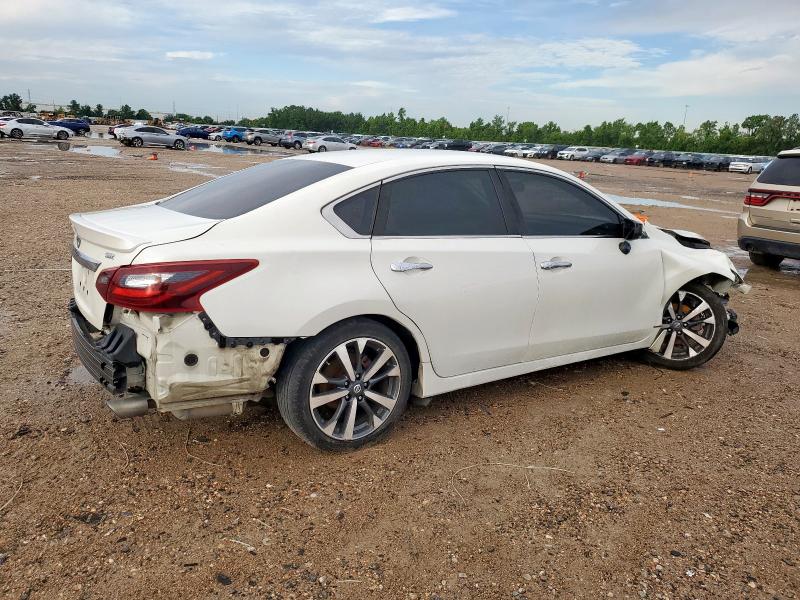 Photo 3 from auction – 2017 NISSAN ALTIMA 2.5 with VIN 1N4AL3AP2HC485556