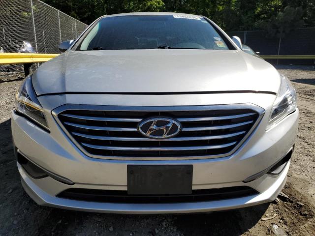 Photo 5 from auction – 2017 HYUNDAI SONATA SE with VIN 5NPE24AF3HH554593