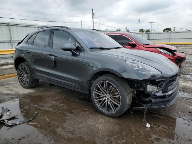 Photo 4 from auction – 2024 PORSCHE MACAN BASE with VIN WP1AA2A50RLB13173