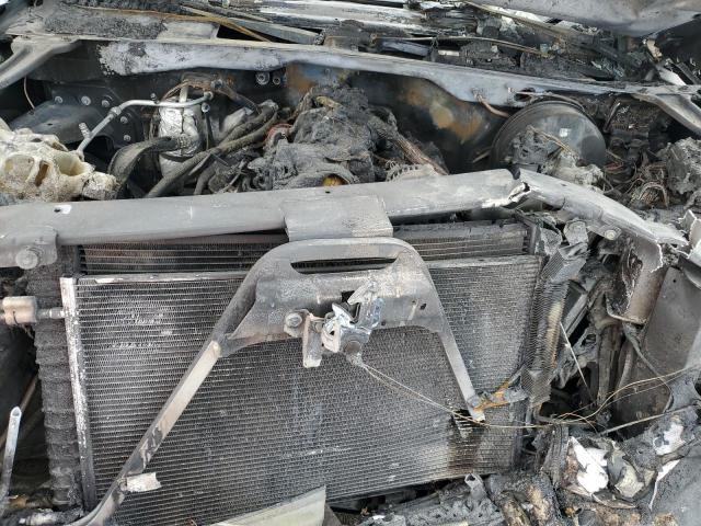 Photo 11 from auction – 2003 CHEVROLET SILVERADO with VIN 2GCEC19V731267128