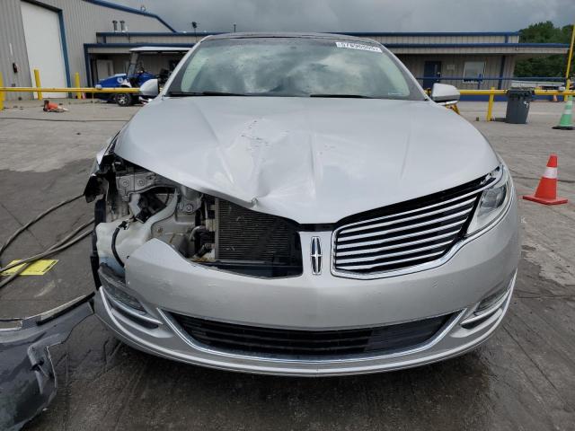Photo 5 from auction – 2016 LINCOLN MKZ with VIN 3LN6L2J98GR601902
