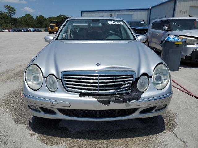 Photo 5 from auction – 2005 MERCEDES-BENZ E 320 with VIN WDBUF65J65A725526