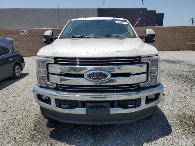 Zdjęcie 5 z aukcji – 2017 FORD F250 SUPER z VIN 1FT7W2B61HEE45971