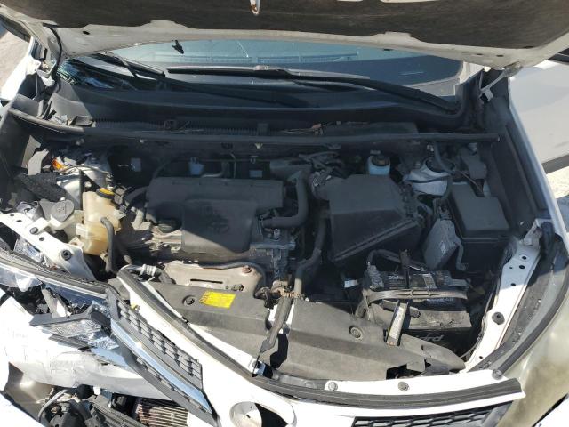 Photo 12 from auction – 2013 TOYOTA RAV4 LE with VIN JTMBFREV3DD019494