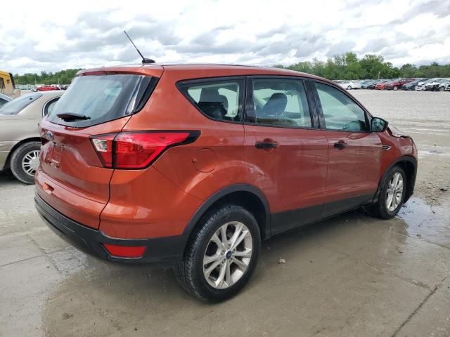 Photo 3 from auction – 2019 FORD ESCAPE S with VIN 1FMCU0F73KUA79497