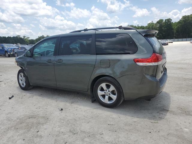 Photo 2 from auction – 2013 TOYOTA SIENNA LE with VIN 5TDKK3DC2DS358650