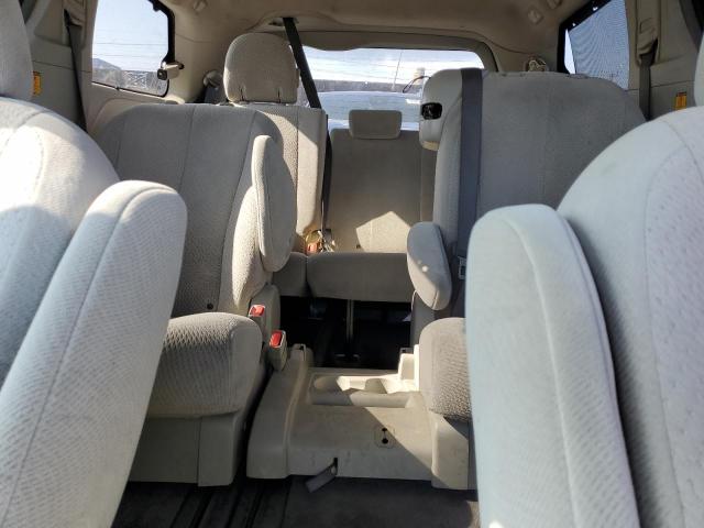 Photo 10 from auction – 2011 TOYOTA SIENNA with VIN 5TDKK3DC8BS058219