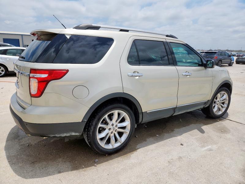 Photo 3 from auction – 2011 FORD EXPLORER X with VIN 1FMHK7D85BGA32034