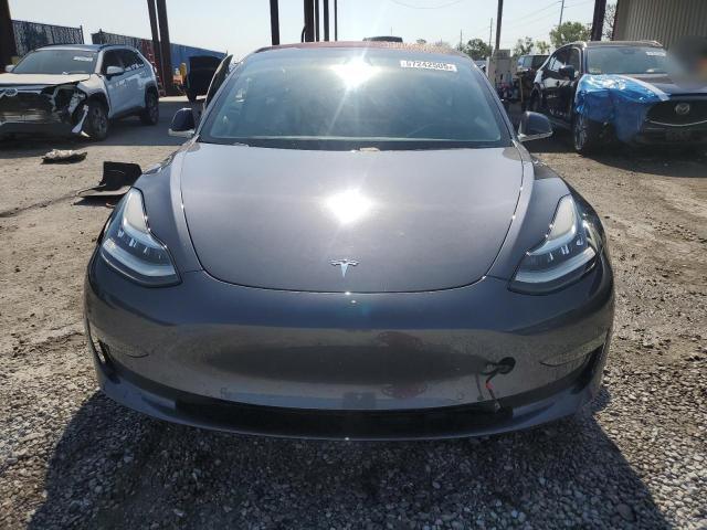 Photo 5 from auction – 2018 TESLA MODEL 3 with VIN 5YJ3E1EA5JF020043