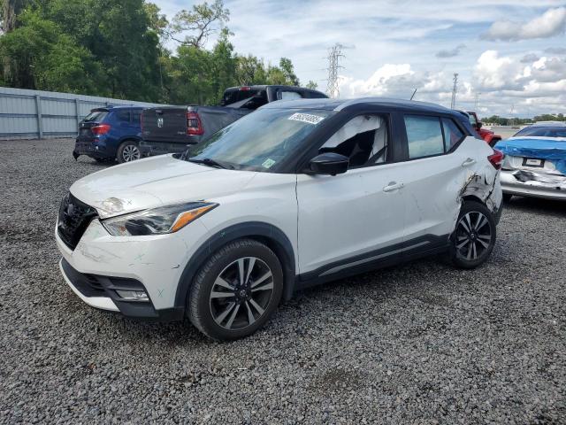 NISSAN KICKS S 2019 with VIN 3N1CP5CU3KL491645 - Photo from auction