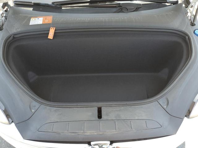 Photo 12 from auction – 2017 TESLA MODEL X with VIN 5YJXCAE22HF060834