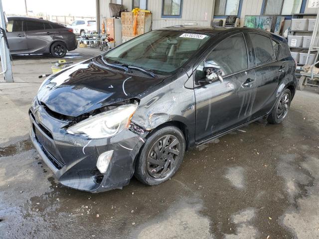 TOYOTA PRIUS C 2015 with VIN JTDKDTB33F1580675 - Photo from auction