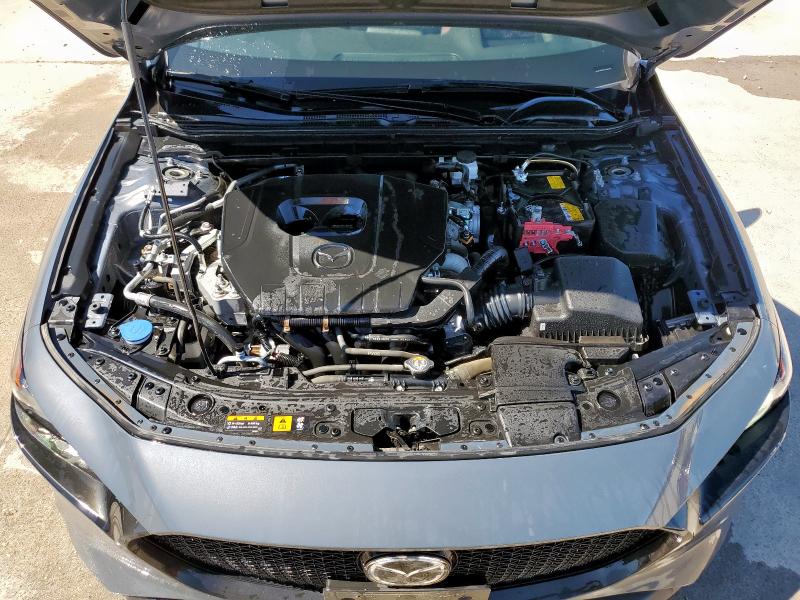 Photo 11 from auction – 2023 MAZDA 3 PREMIUM with VIN JM1BPAMM6P1622243