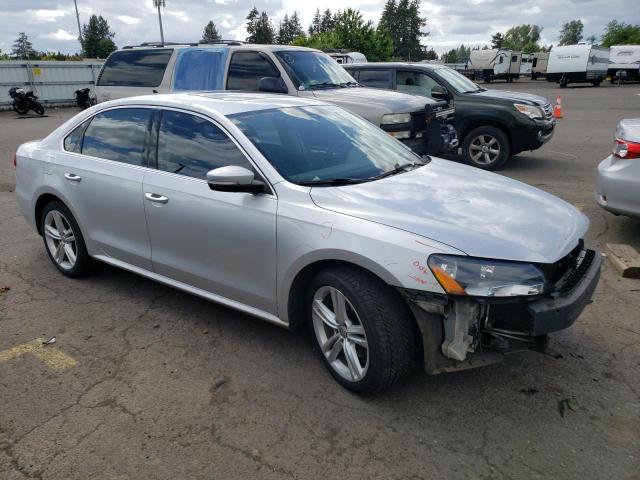 Photo 4 from auction – 2014 VOLKSWAGEN PASSAT SE with VIN 1VWBN7A34EC059499