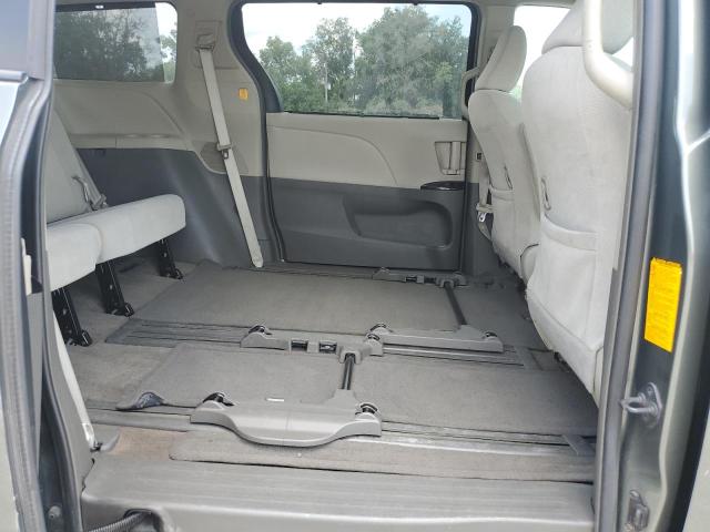 Photo 11 from auction – 2013 TOYOTA SIENNA LE with VIN 5TDKK3DC2DS358650
