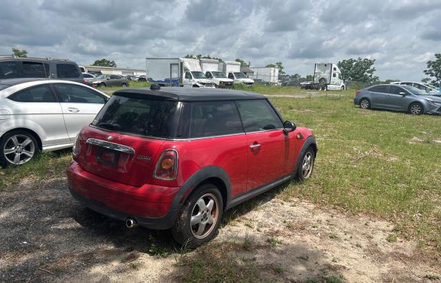 Photo 4 from auction – 2010 MINI COOPER with VIN WMWMF3C55ATZ24438