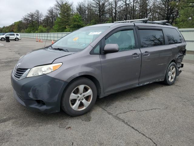Photo 1 from auction – 2011 TOYOTA SIENNA LE with VIN 5TDKK3DC4BS153313