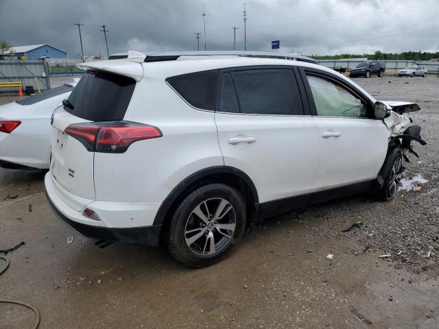 Photo 3 from auction – 2017 TOYOTA RAV4 XLE with VIN JTMRFREV6HJ700089