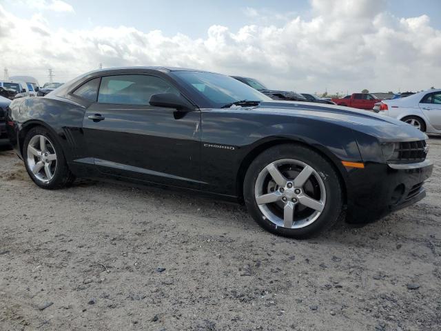 Photo 4 from auction – 2013 CHEVROLET CAMARO LS with VIN 2G1FA1E32D9157856