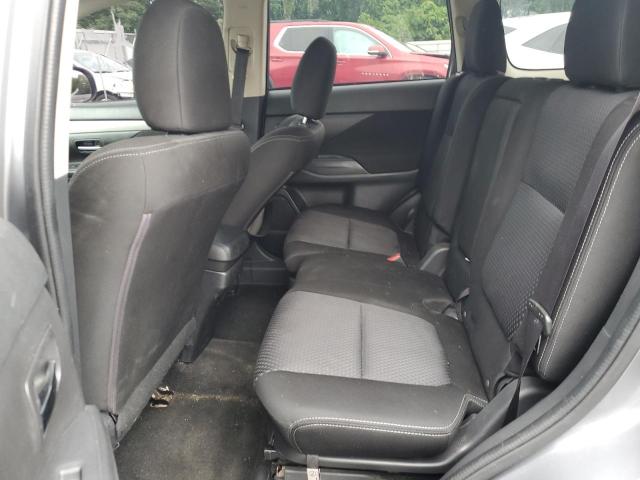 Photo 11 from auction – 2018 MITSUBISHI OUTLANDER with VIN JA4AD3A36JZ016908