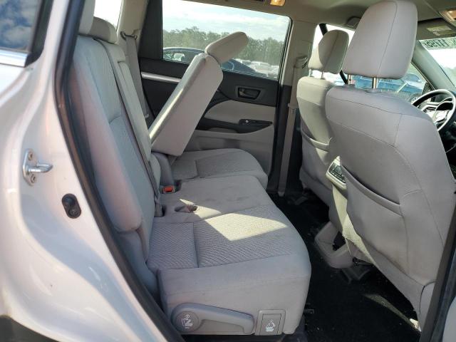 Photo 11 from auction – 2019 TOYOTA HIGHLANDER with VIN 5TDBZRFH0KS747341