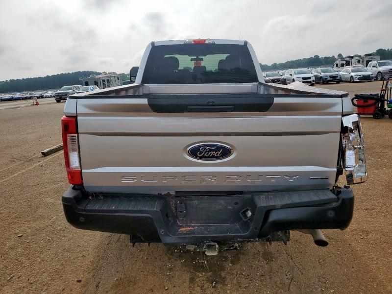Фото 6 с аукциона – 2017 FORD F250 SUPER с VIN 1FT7X2B68HEE04895