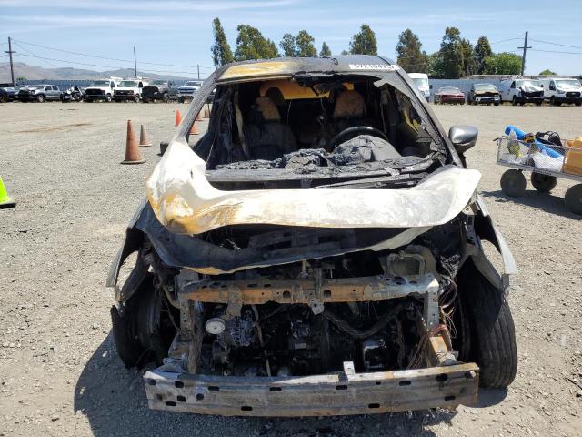Photo 5 from auction – 2017 NISSAN VERSA NOTE with VIN 3N1CE2CP1HL363072