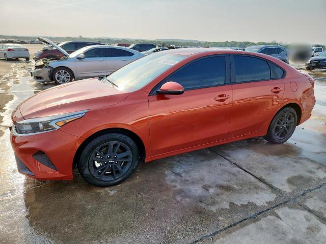 KIA FORTE LX 2023 with VIN 3KPF24AD7PE634856 - Photo from auction