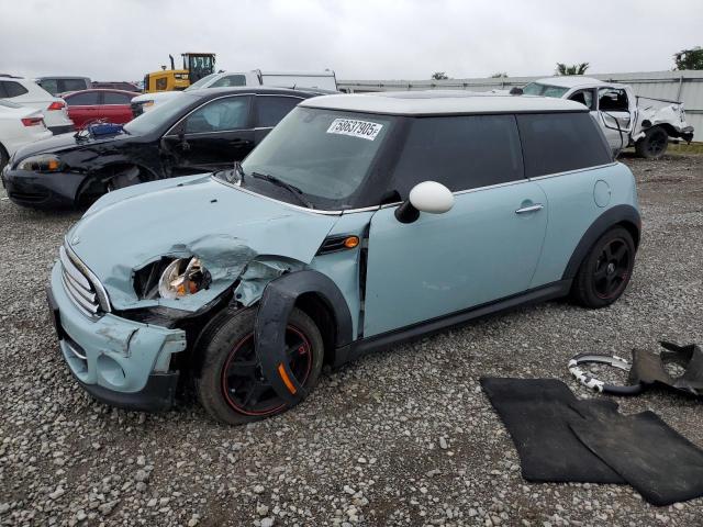 MINI COOPER 2013 with VIN WMWSU3C58DT680303 - Photo from auction
