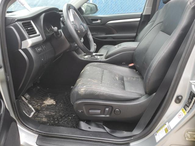Photo 7 from auction – 2018 TOYOTA HIGHLANDER with VIN 5TDJZRFH2JS528343