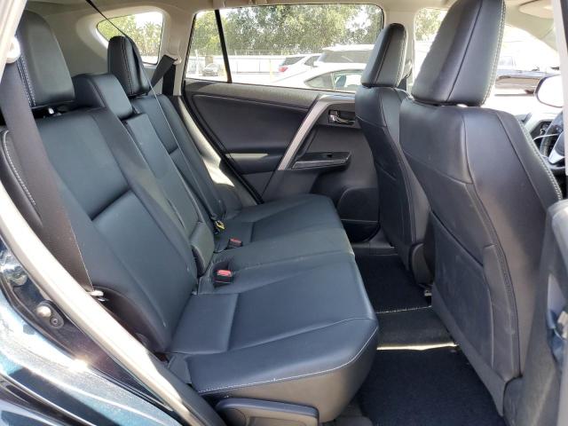 Photo 11 from auction – 2017 TOYOTA RAV4 LIMIT with VIN 2T3DFREV5HW574805