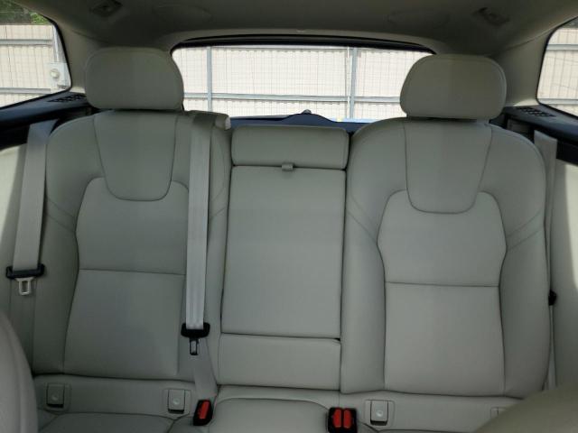 Photo 10 from auction – 2023 VOLVO XC60 PLUS with VIN YV4L12DN5P1240268