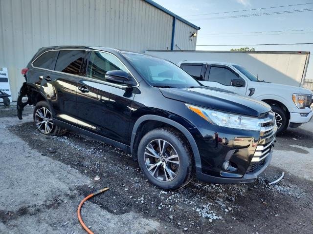 Photo 4 from auction – 2019 TOYOTA HIGHLANDER with VIN 5TDBZRFH1KS929033