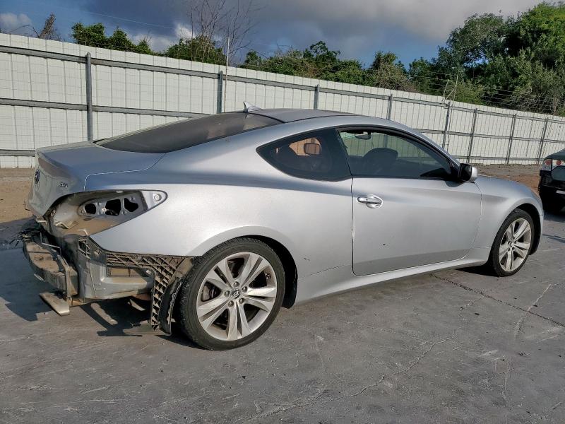 Photo 3 from auction – 2011 HYUNDAI GENESIS CO with VIN KMHHT6KDXBU042776