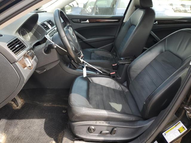 Photo 7 from auction – 2014 VOLKSWAGEN PASSAT SEL with VIN 1VWCT7A37EC066277