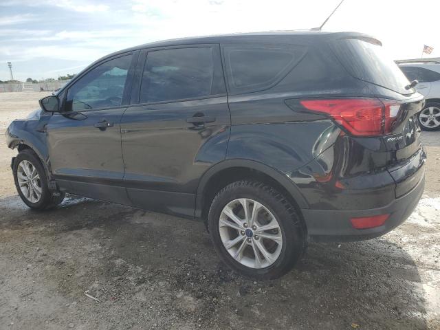 Photo 2 from auction – 2019 FORD ESCAPE S with VIN 1FMCU0F79KUC46252